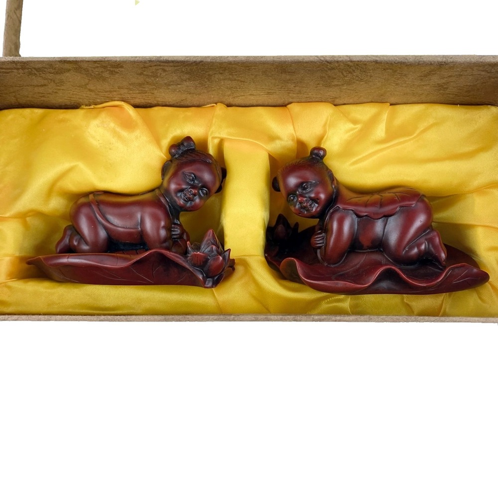 Asian Red Resin Babies on Lotus Leaf Set of 2 Redstone Resin Babies w Box Taiwan